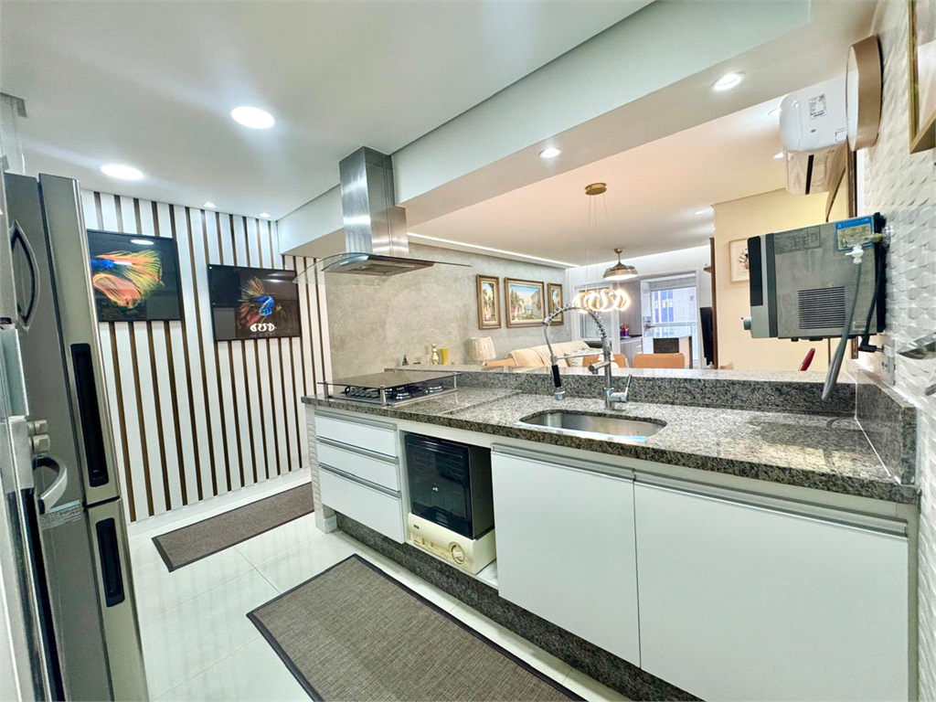 Apartamento a venda na Praia Grande