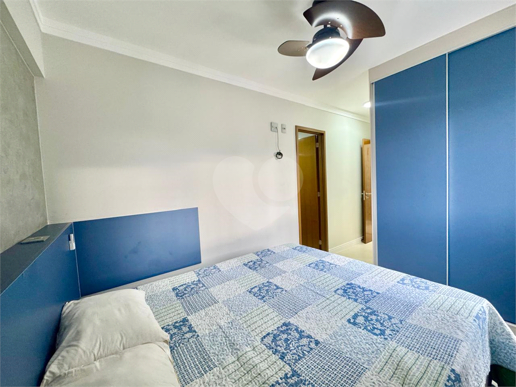 Apartamento a venda na Praia Grande