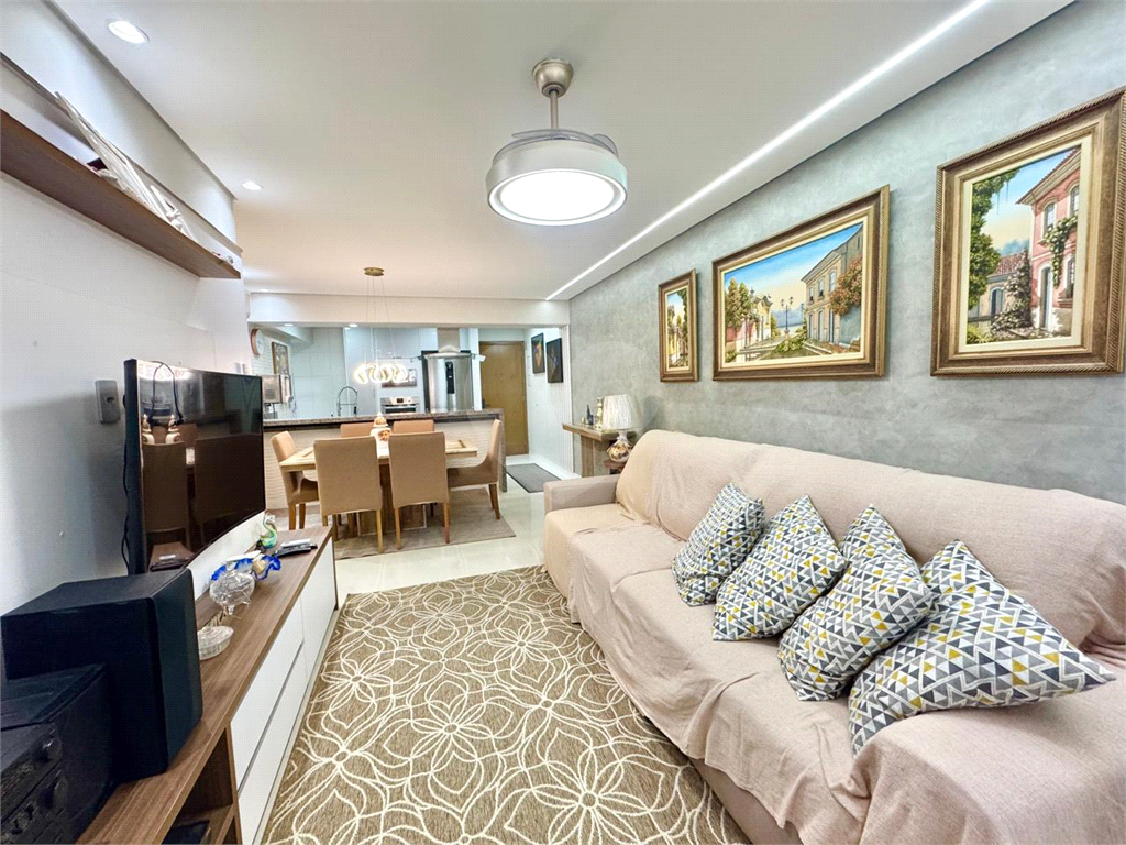 Apartamento a venda na Praia Grande