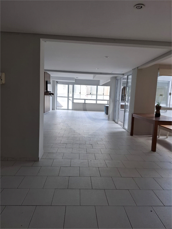 APARTAMENTO em TUCURUVI