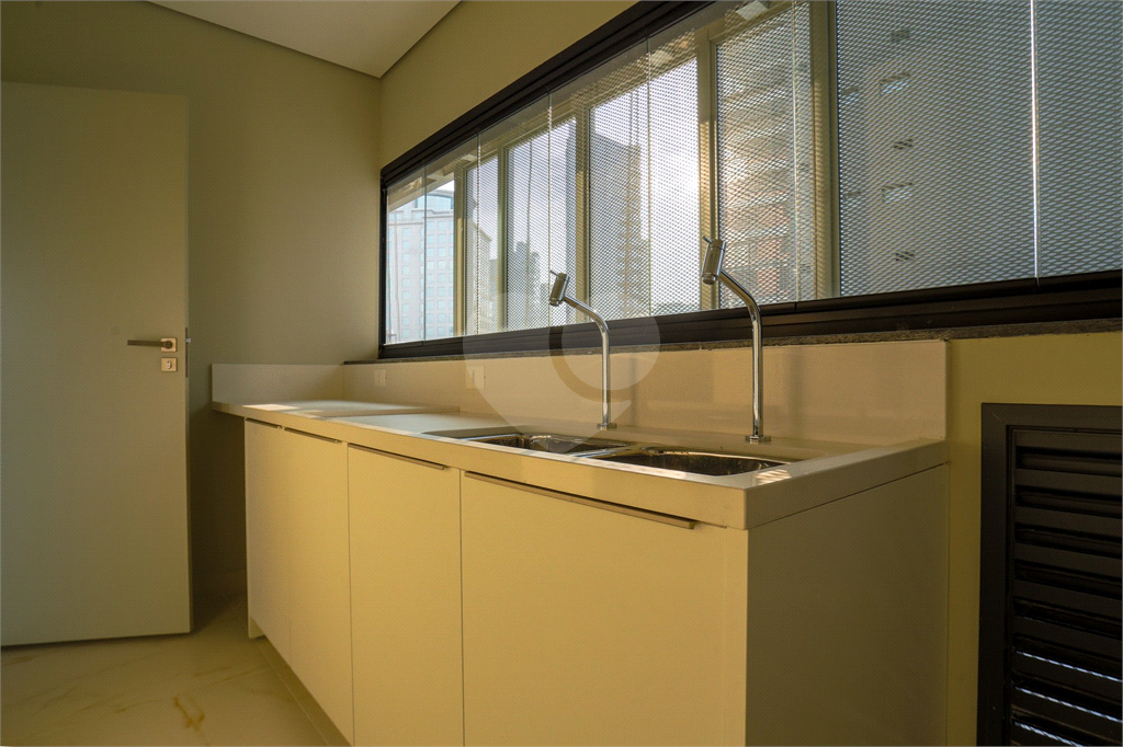 Apartamento 3 suítes à venda – 183 m² – Vila Nova Conceição – São Paulo