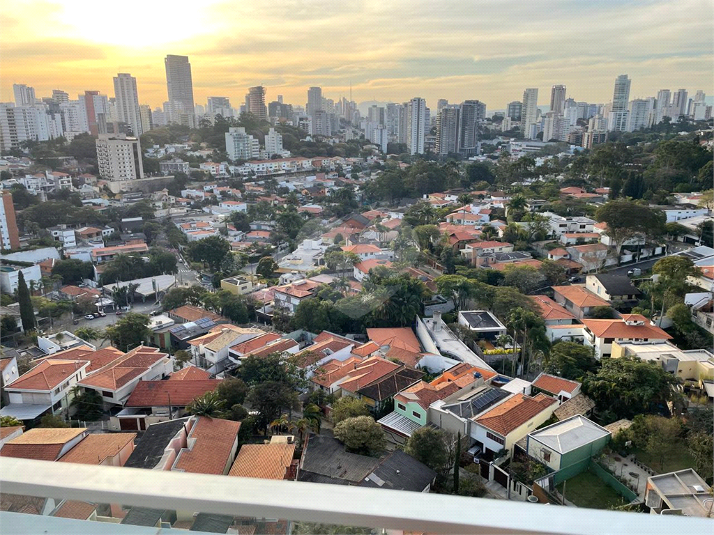 DUPLEX MOBILIADO LINDO - CERQUEIRA CESAR - VILA MADALENA 