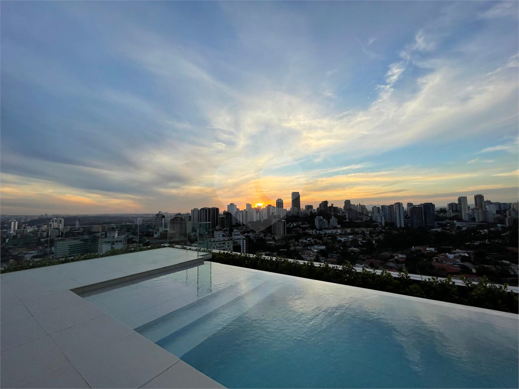 DUPLEX MOBILIADO LINDO - CERQUEIRA CESAR - VILA MADALENA 