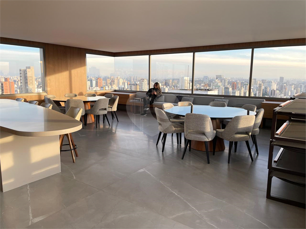 DUPLEX MOBILIADO LINDO - CERQUEIRA CESAR - VILA MADALENA 