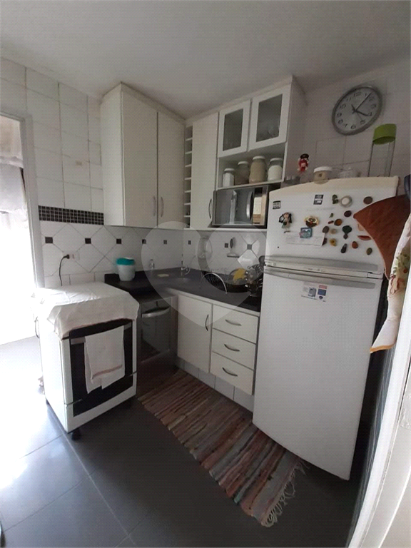 APARTAMENTO em TREMEMBÉ