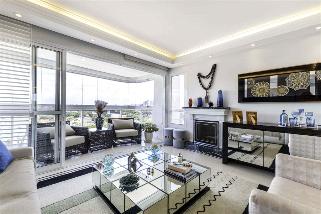 Locação na Vila Leopoldina – 3 suites, andar alto e vista incrível!!