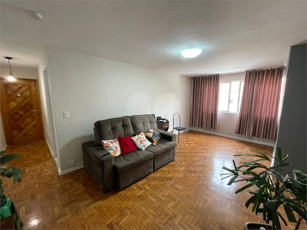 Apartamento na Água Fria – 2 Dormitórios, Cozinha Planejada e Excelente Localização
