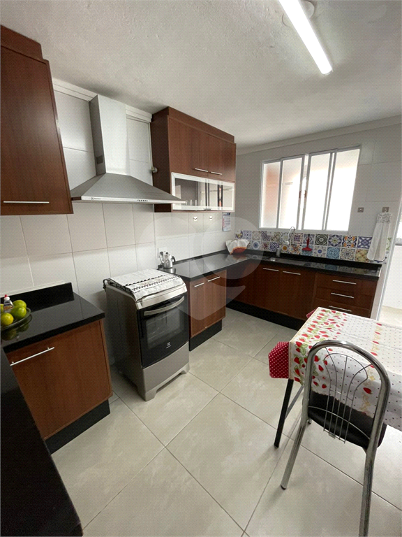 Apartamento na Água Fria – 2 Dormitórios, Cozinha Planejada e Excelente Localização