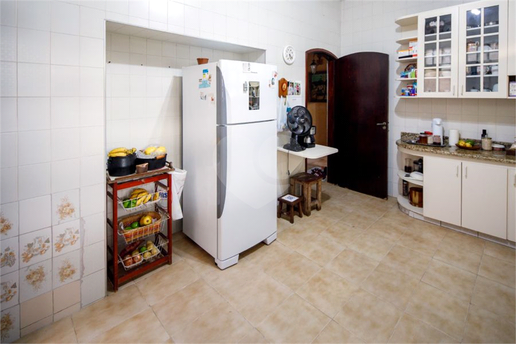 Sobrado à venda | 400 m² | 3 dormitórios (1 suíte) | Piscina | 3 vagas em Suarão – Itanhaém/SP! 