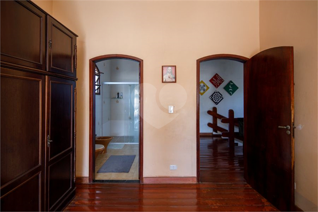 Sobrado à venda | 400 m² | 3 dormitórios (1 suíte) | Piscina | 3 vagas em Suarão – Itanhaém/SP! 