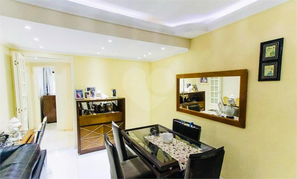 APARTAMENTO em TREMEMBÉ