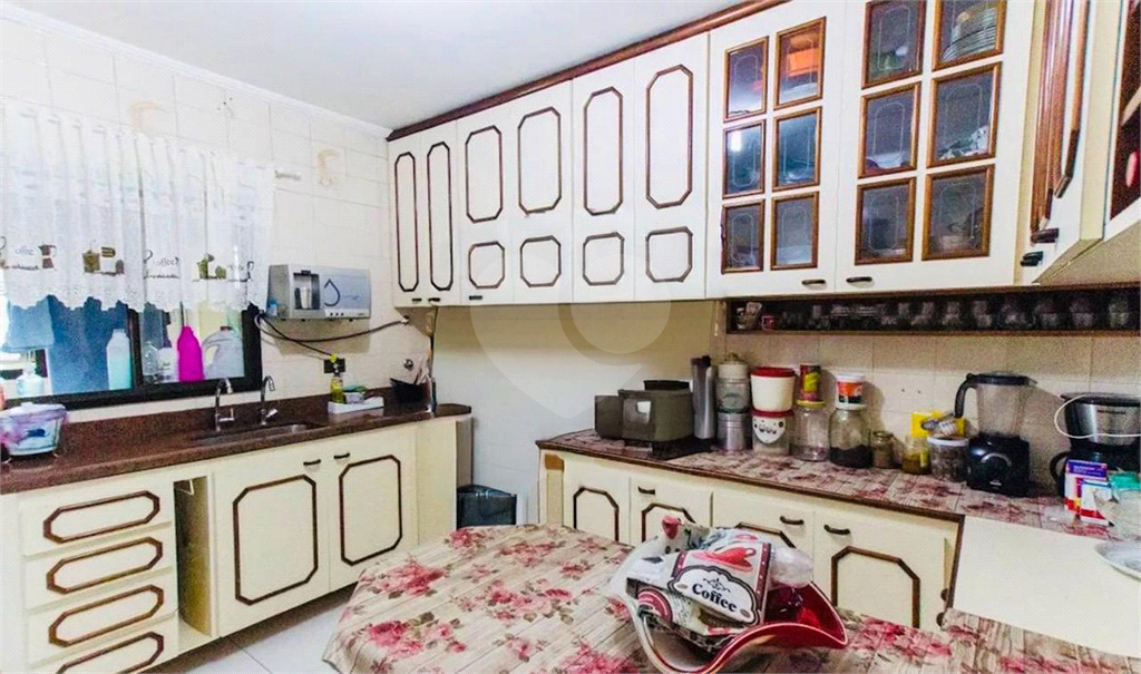 APARTAMENTO em TREMEMBÉ