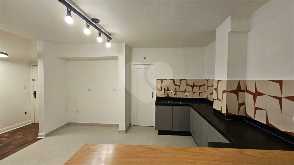 Apartamento Higienópolis 3 quartos, sendo 2 suítes e 1 vaga de garagem 