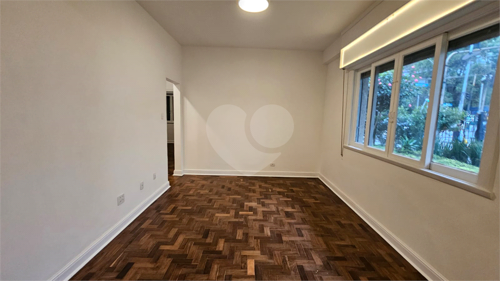 Apartamento Higienópolis 3 quartos, sendo 2 suítes e 1 vaga de garagem 
