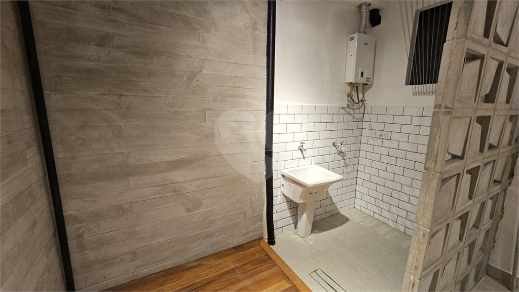 Apartamento Higienópolis 3 quartos, sendo 2 suítes e 1 vaga de garagem 