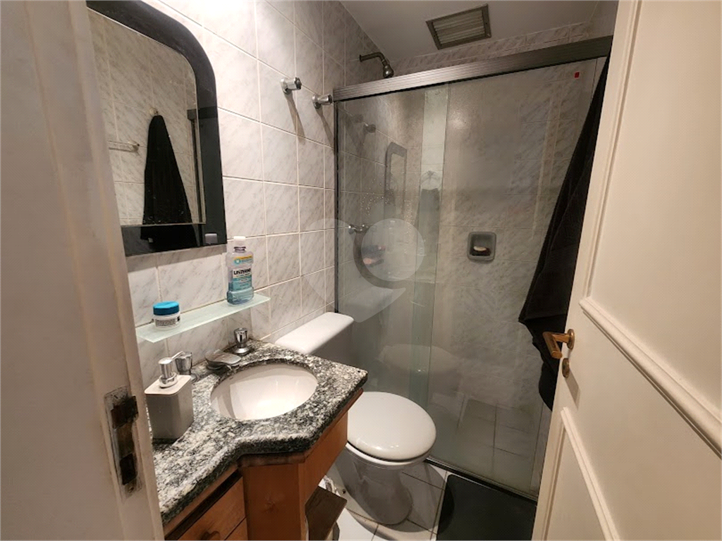 APARTAMENTO em MORUMBI