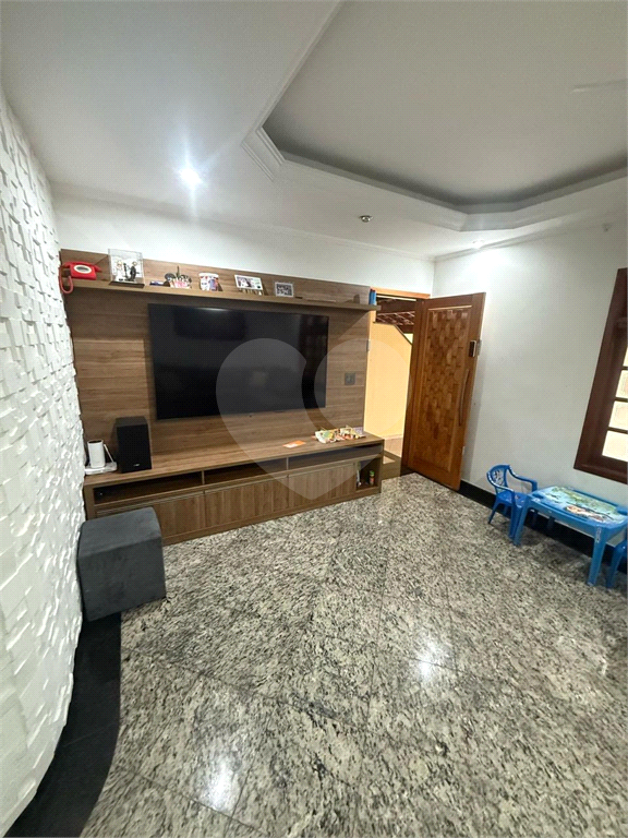 Sobrado à venda no Condomínio Bosque dos Pássaros – Guarulhos