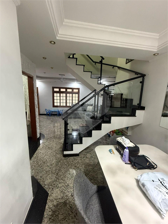 Sobrado à venda no Condomínio Bosque dos Pássaros – Guarulhos