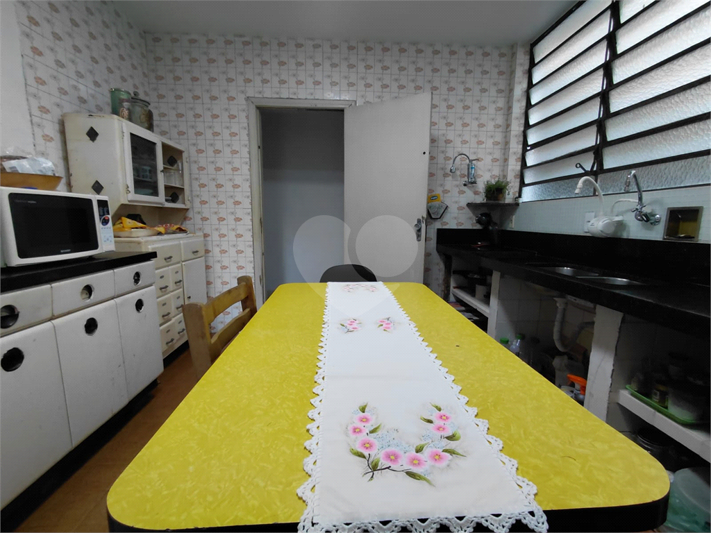 Casa de 460m² 4 quartos grandes, 1 suíte, 2 vagas Perdizes Sumaré