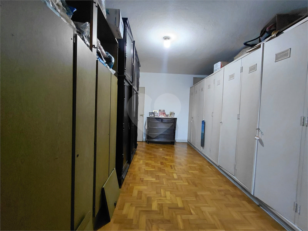 Casa de 460m² 4 quartos grandes, 1 suíte, 2 vagas Perdizes Sumaré