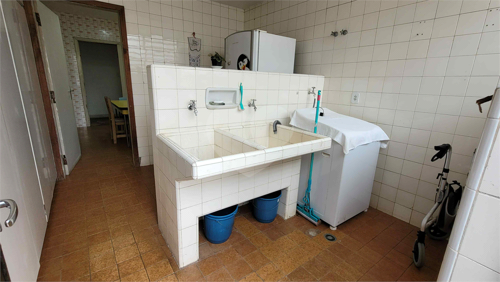 Casa de 460m² 4 quartos grandes, 1 suíte, 2 vagas Sumaré