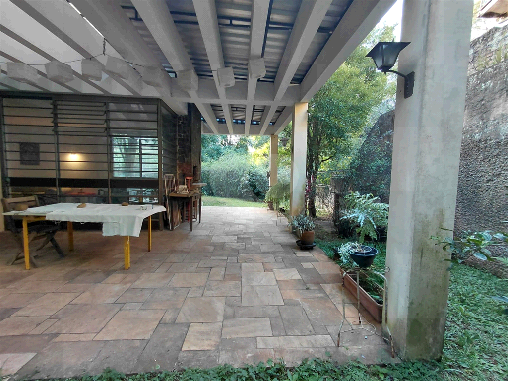 Casa de 460m² 4 quartos grandes, 1 suíte, 2 vagas Perdizes Sumaré