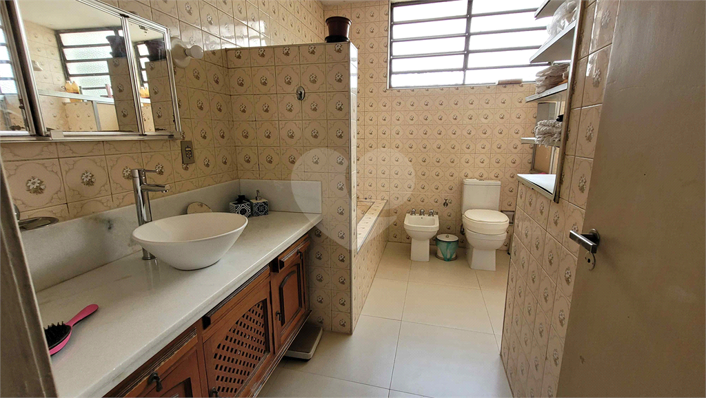 Casa de 460m² 4 quartos grandes, 1 suíte, 2 vagas Sumaré