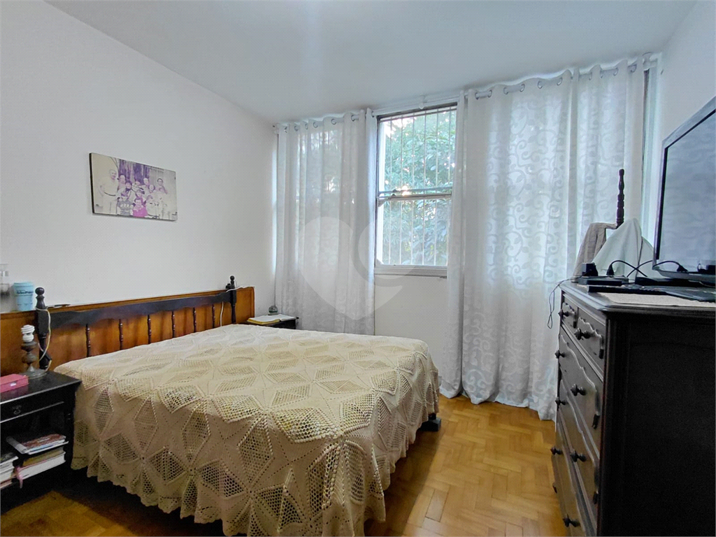 Casa de 460m² 4 quartos grandes, 1 suíte, 2 vagas Perdizes Sumaré