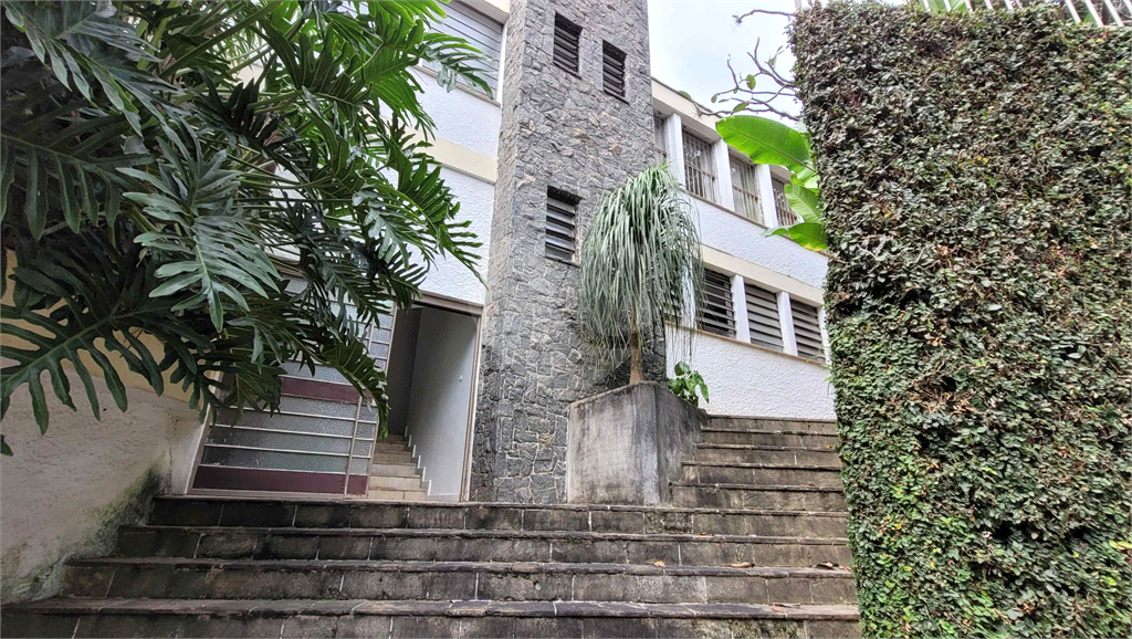 Casa de 460m² 4 quartos grandes, 1 suíte, 2 vagas Sumaré