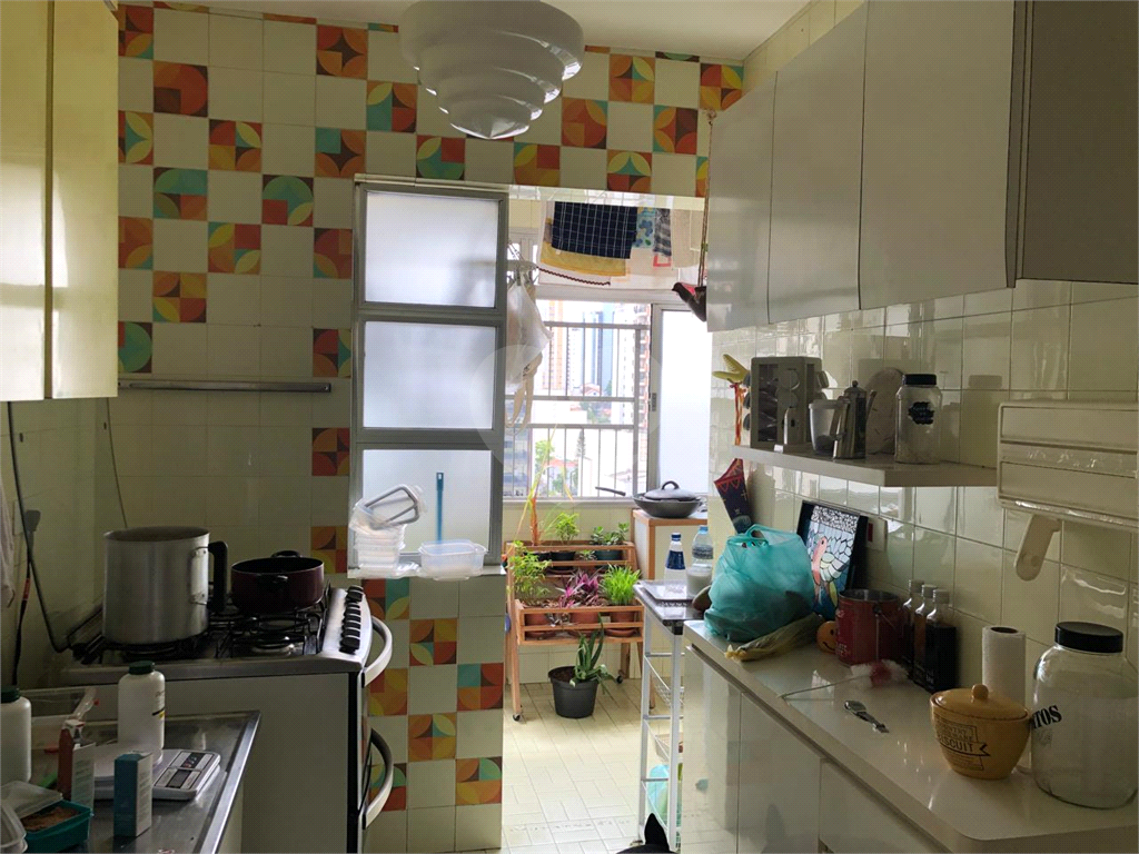 Apartamento clássico em Pinheiros – 3 dormitórios, 1 suíte, 1 vaga