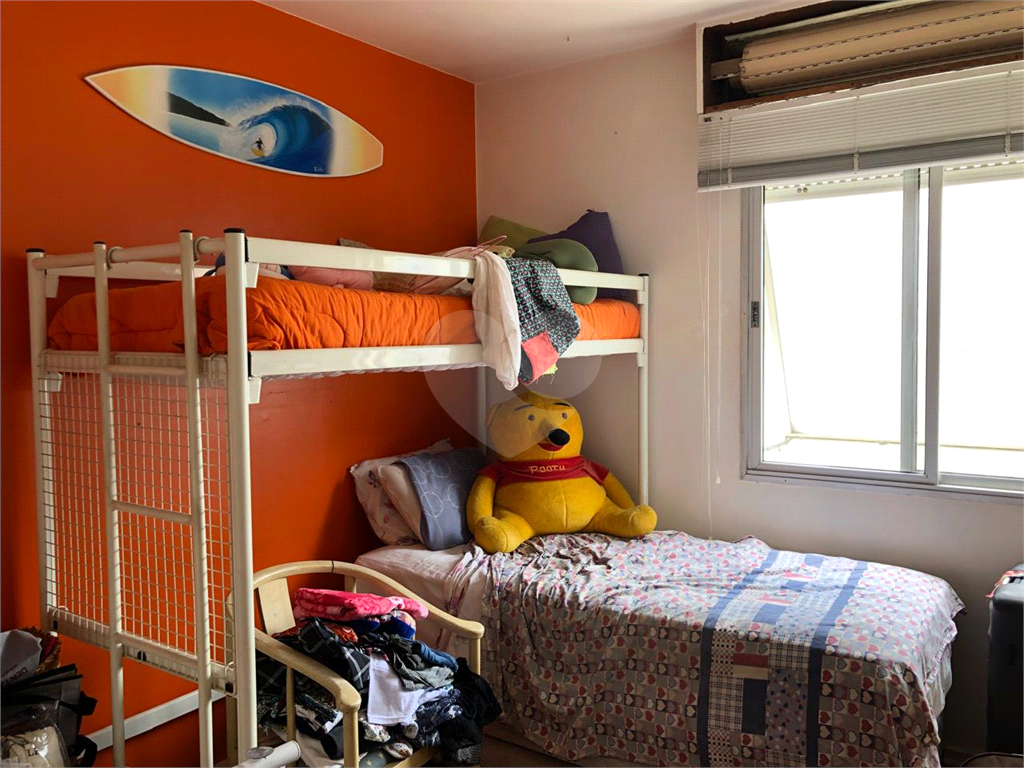 Apartamento clássico em Pinheiros – 3 dormitórios, 1 suíte, 1 vaga