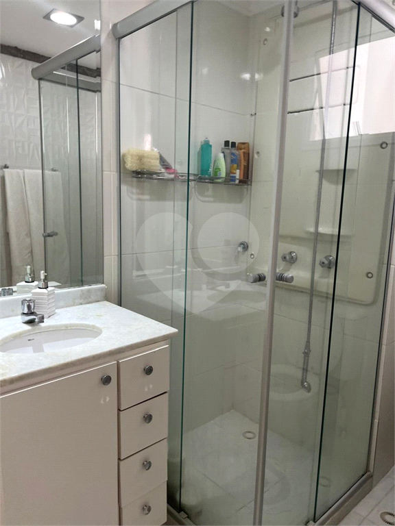 Apartamento na Região da Mooca com 3 Dormitórios (1 Suíte) com Sacada Gourmet e 1 Vaga de Garagem 
