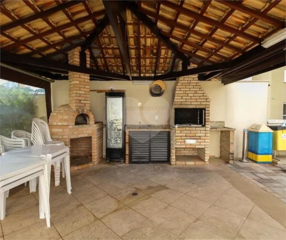 Apartamento na Região da Mooca com 3 Dormitórios (1 Suíte) com Sacada Gourmet e 1 Vaga de Garagem 
