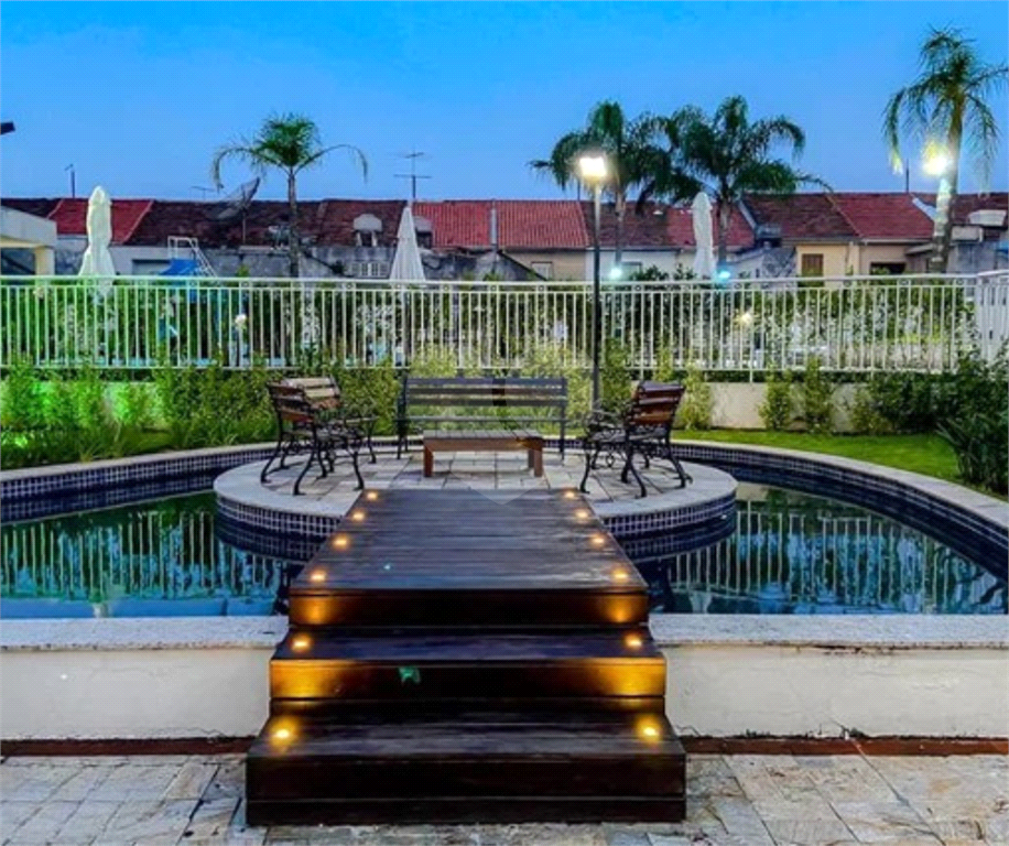 Apartamento na Região da Mooca com 3 Dormitórios (1 Suíte) com Sacada Gourmet e 1 Vaga de Garagem 
