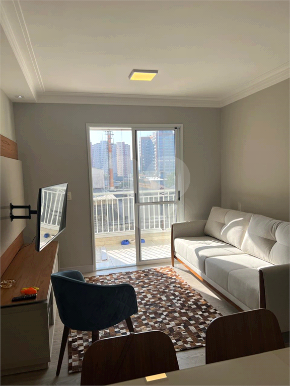 Apartamento na Região da Mooca com 3 Dormitórios (1 Suíte) com Sacada Gourmet e 1 Vaga de Garagem 
