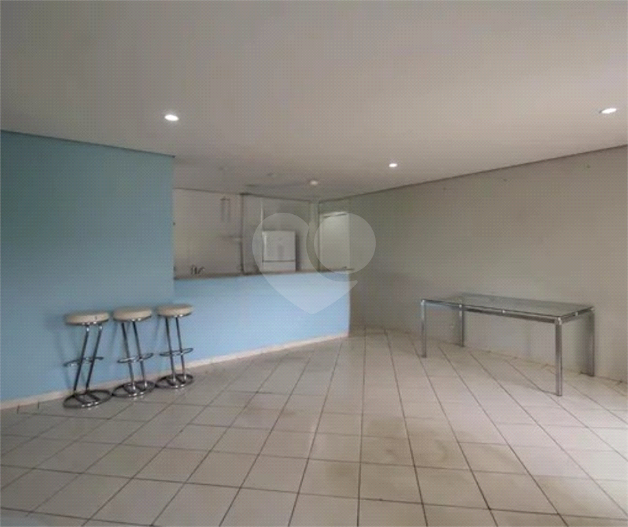 Apartamento na Região da Mooca com 3 Dormitórios (1 Suíte) com Sacada Gourmet e 1 Vaga de Garagem 
