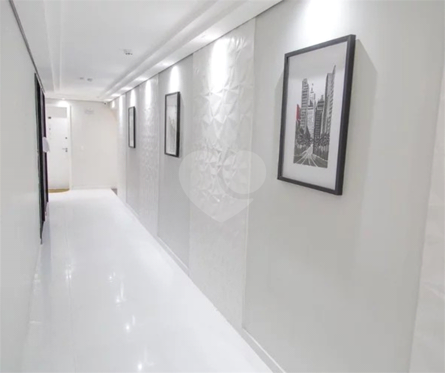 Apartamento na Região da Mooca com 3 Dormitórios (1 Suíte) com Sacada Gourmet e 1 Vaga de Garagem 
