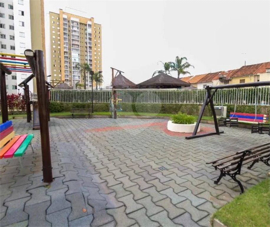 Apartamento na Região da Mooca com 3 Dormitórios (1 Suíte) com Sacada Gourmet e 1 Vaga de Garagem 
