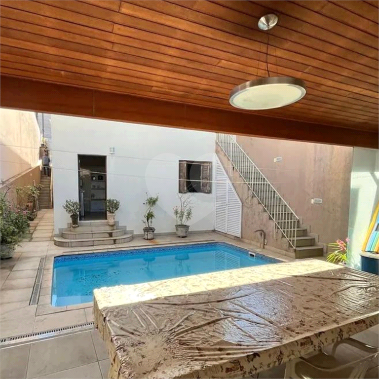Casa Ampla e Versátil à Venda – Rua Casa Forte