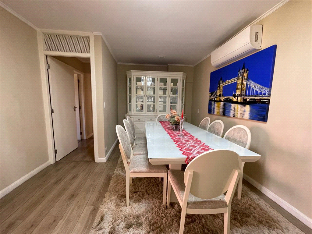Oportunidade única. apartamento com 3 dormitórios 1 suite,  semi mobilado. 