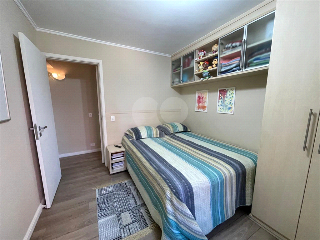 Oportunidade única. apartamento com 3 dormitórios 1 suite,  semi mobilado. 