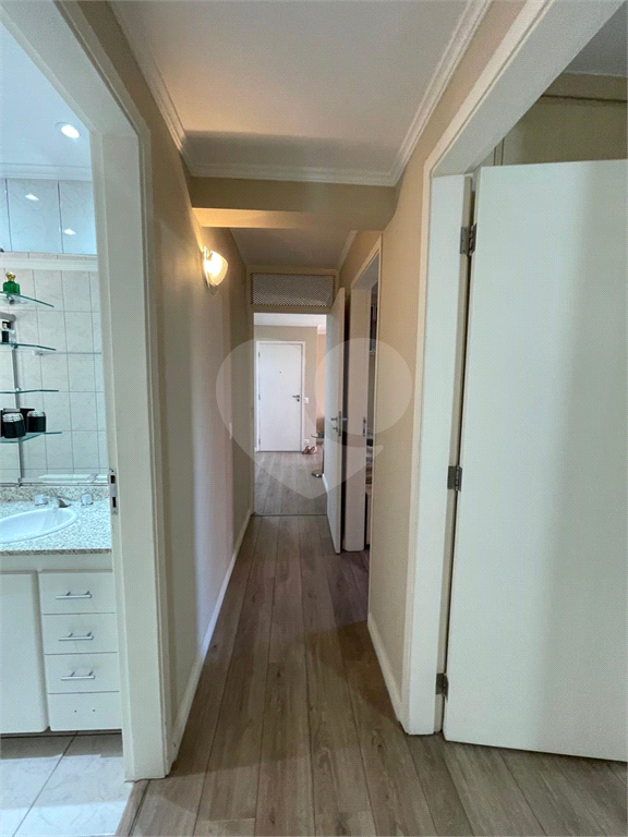 Oportunidade única. apartamento com 3 dormitórios 1 suite,  semi mobilado. 
