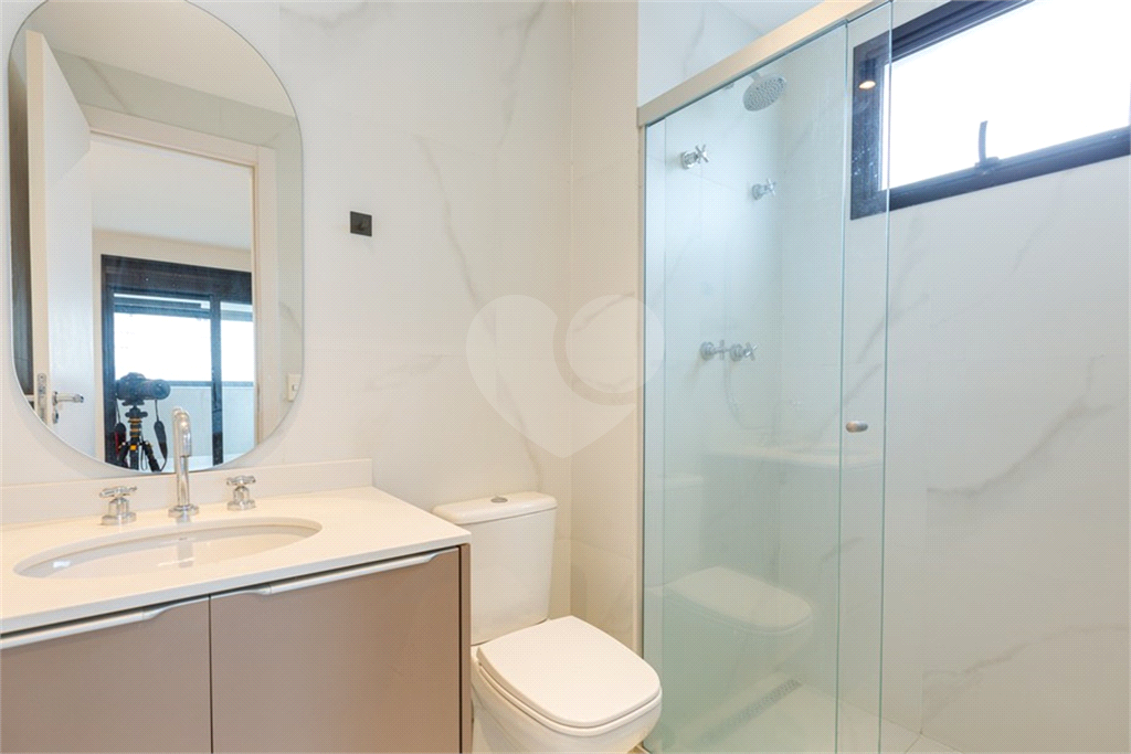 Apartamento para locação no Condomínio Mourato 111 – Pinheiros - 3 suítes e 2 vagas