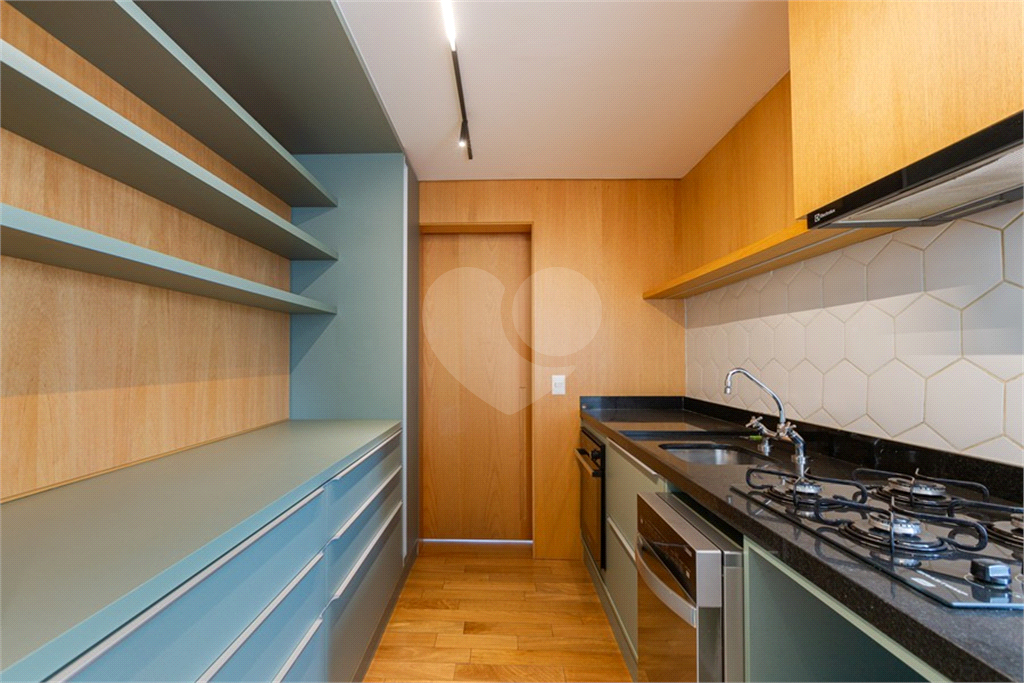 Apartamento para locação no Condomínio Mourato 111 – Pinheiros - 3 suítes e 2 vagas