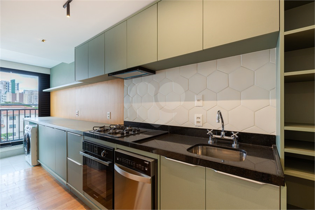 Apartamento mobiliado para locação no Condomínio Mourato 111 – Pinheiros