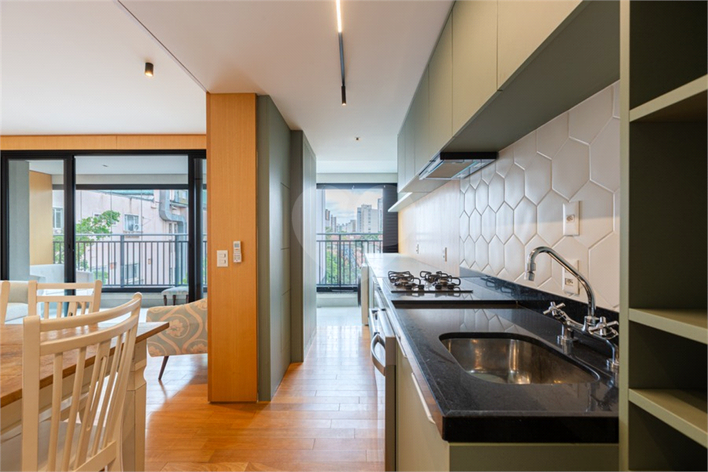 Apartamento mobiliado para locação no Condomínio Mourato 111 – Pinheiros