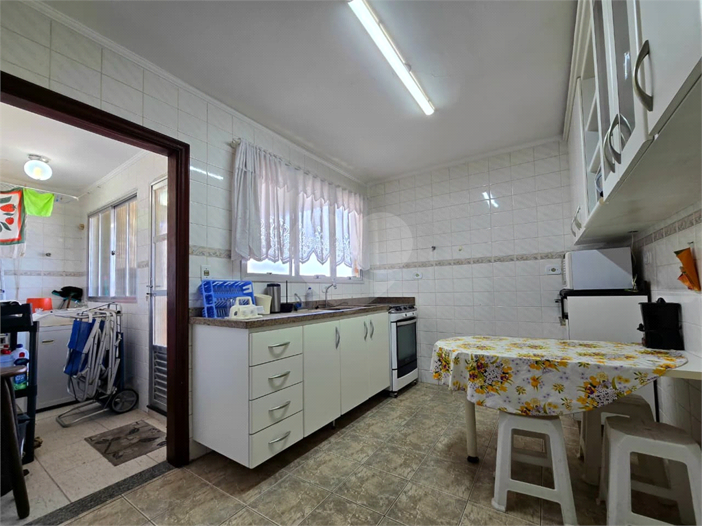 Apartamento Cobertura à venda com 2 quartos 1 vaga vista mar em Vila Tupi Praia Grande - SP 