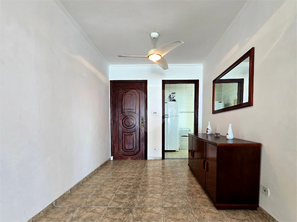 Apartamento Cobertura à venda com 2 quartos 1 vaga vista mar em Vila Tupi Praia Grande - SP 