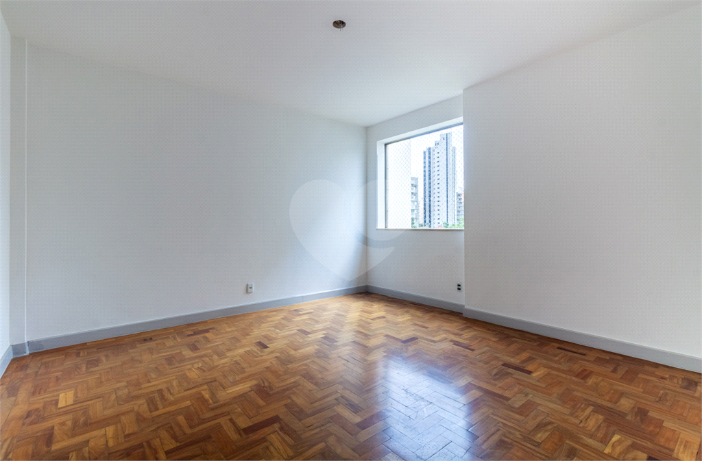 APARTAMENTO em ACLIMAÇÃO