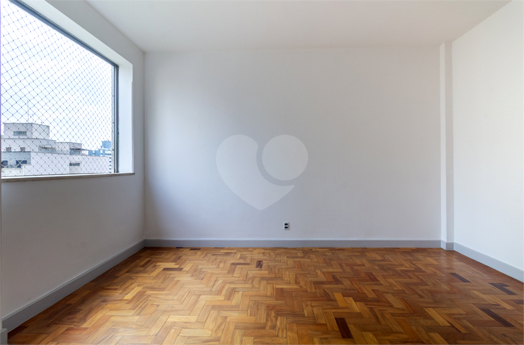 APARTAMENTO em ACLIMAÇÃO